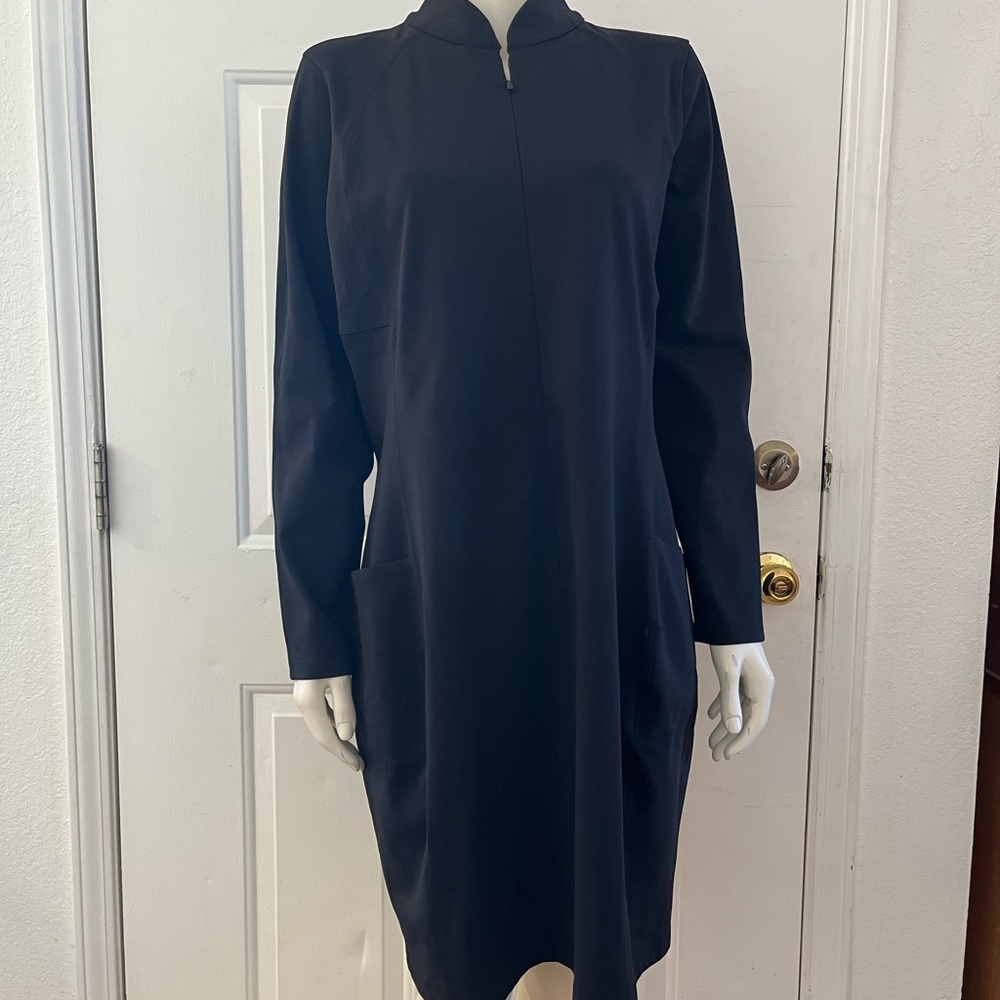Athleta Woman's Plus-Size Black Delancey Skyline Dress Sz 1x - Picture 7 of 14